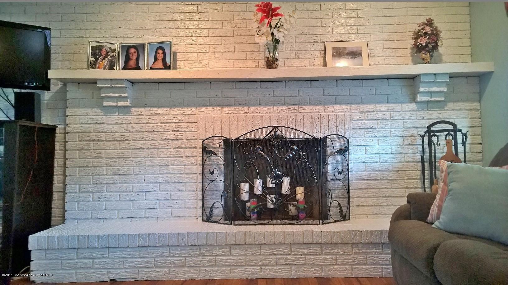 70 Darien Road Howell, NJ 07731 - Photo 6 of 26 a view of a entryway of the house