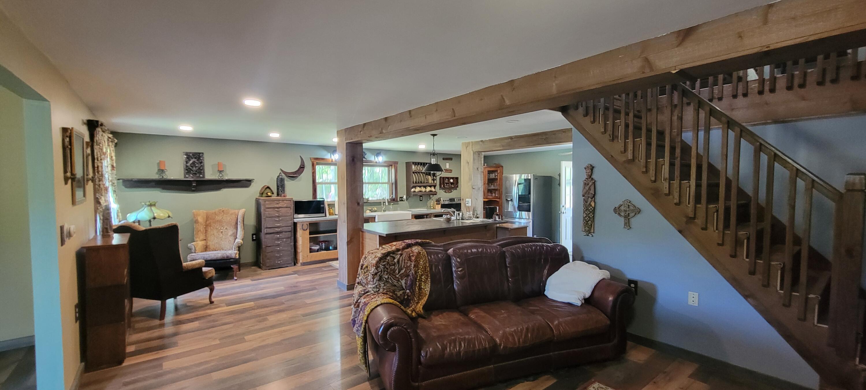 20561 Canada Road Howard, OH 43028 - Photo 8 of 33 20250914_130521