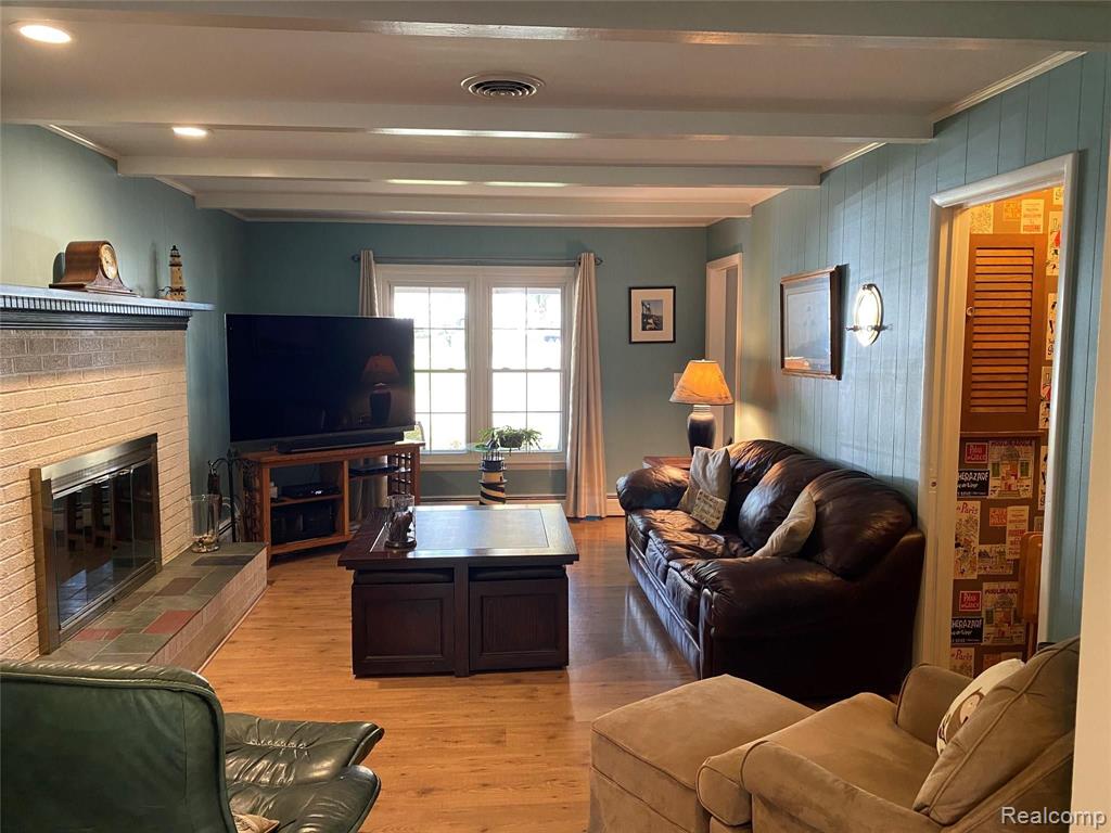 30011 Barwell Road Farmington Hills, MI 48334 - Photo 16 of 47