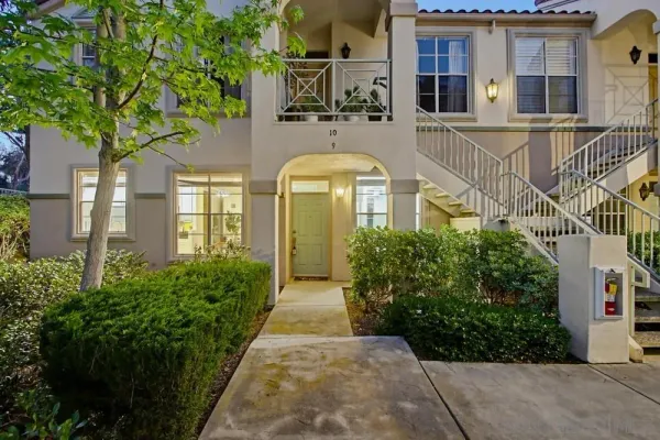 $789,900 | 3606 Bernwood Place, Unit 9, San Diego, CA 92130