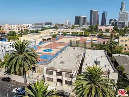 $2,100,000 | 324 Witmer Street, Los Angeles, CA 90017