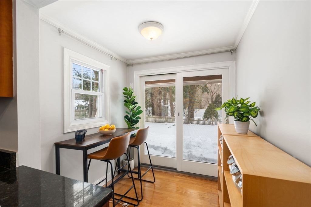 569 Chestnut Street Needham, MA 02492 - Photo 12 of 25