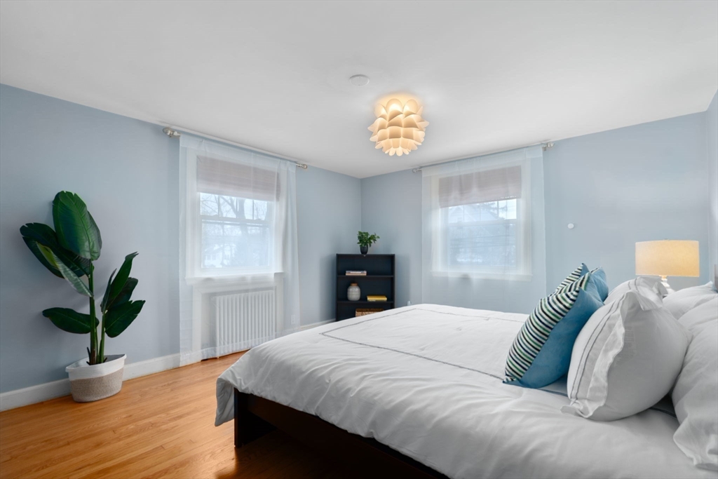 569 Chestnut Street Needham, MA 02492 - Photo 17 of 25