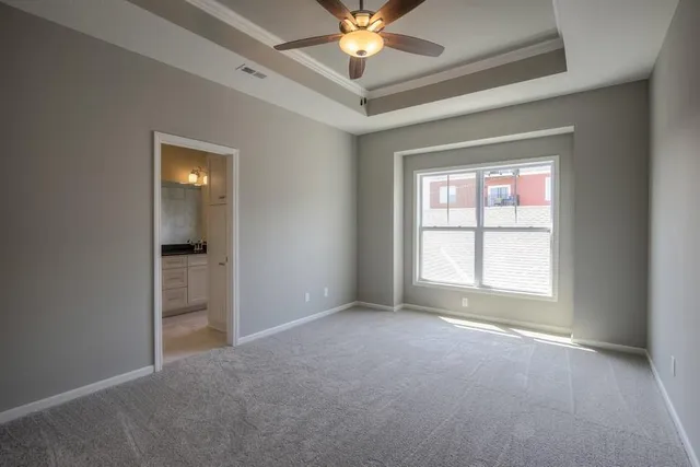 $625,000 | 4450 Summit Street, Kansas City, MO 64111