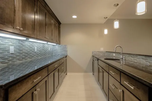 $625,000 | 4450 Summit Street, Kansas City, MO 64111