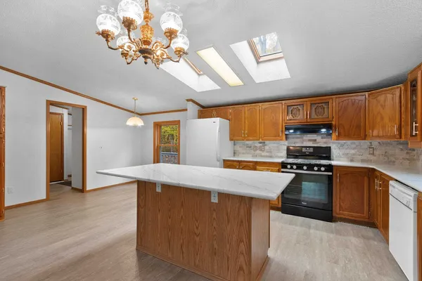 $924,900 | 17416 National Forest Road 3850, Lakewood, WI 54138