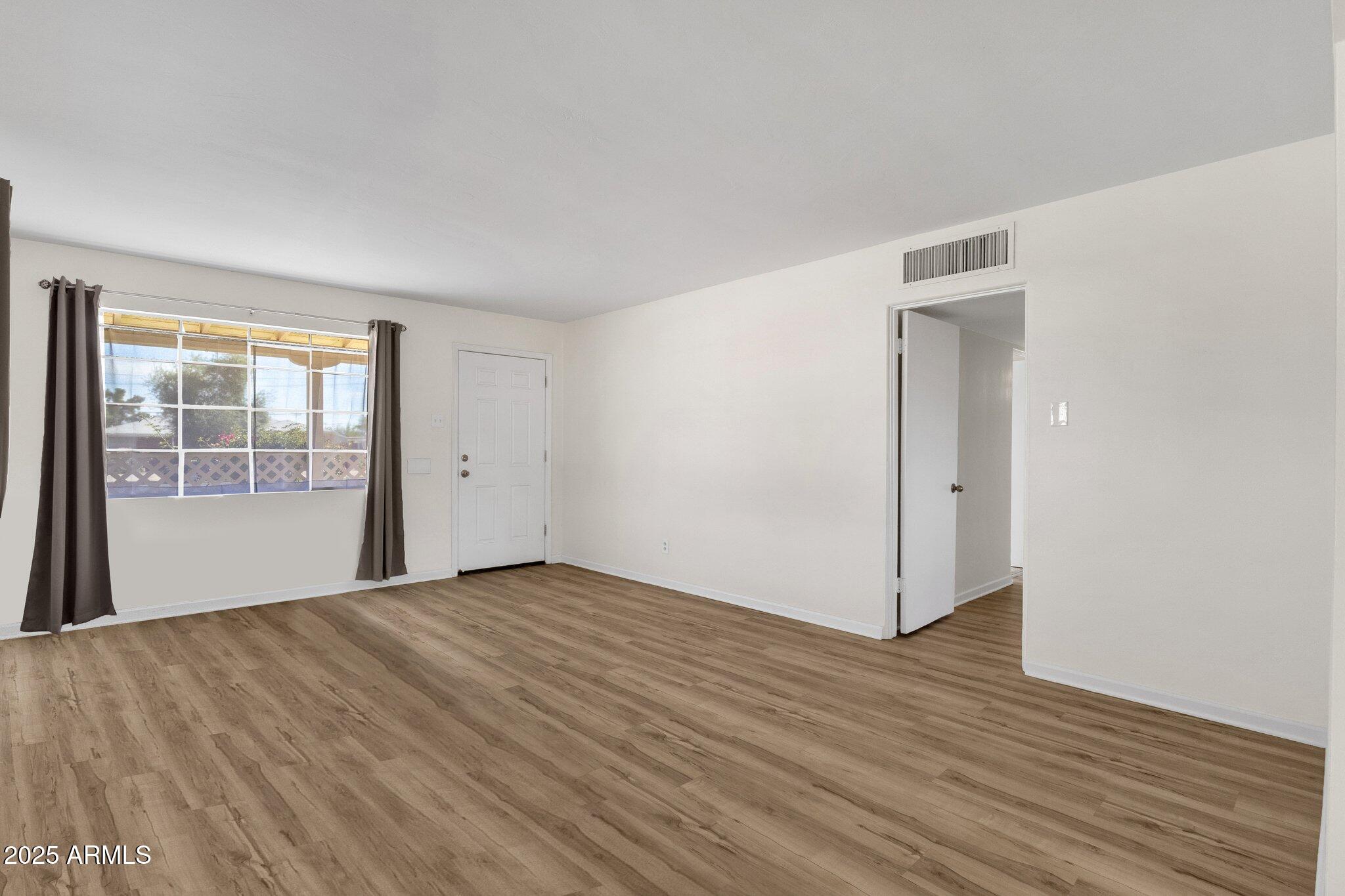 1944 West Osborn Road Phoenix, AZ 85015 - Photo 9 of 37 New Luxury Vinyl Plank Floors