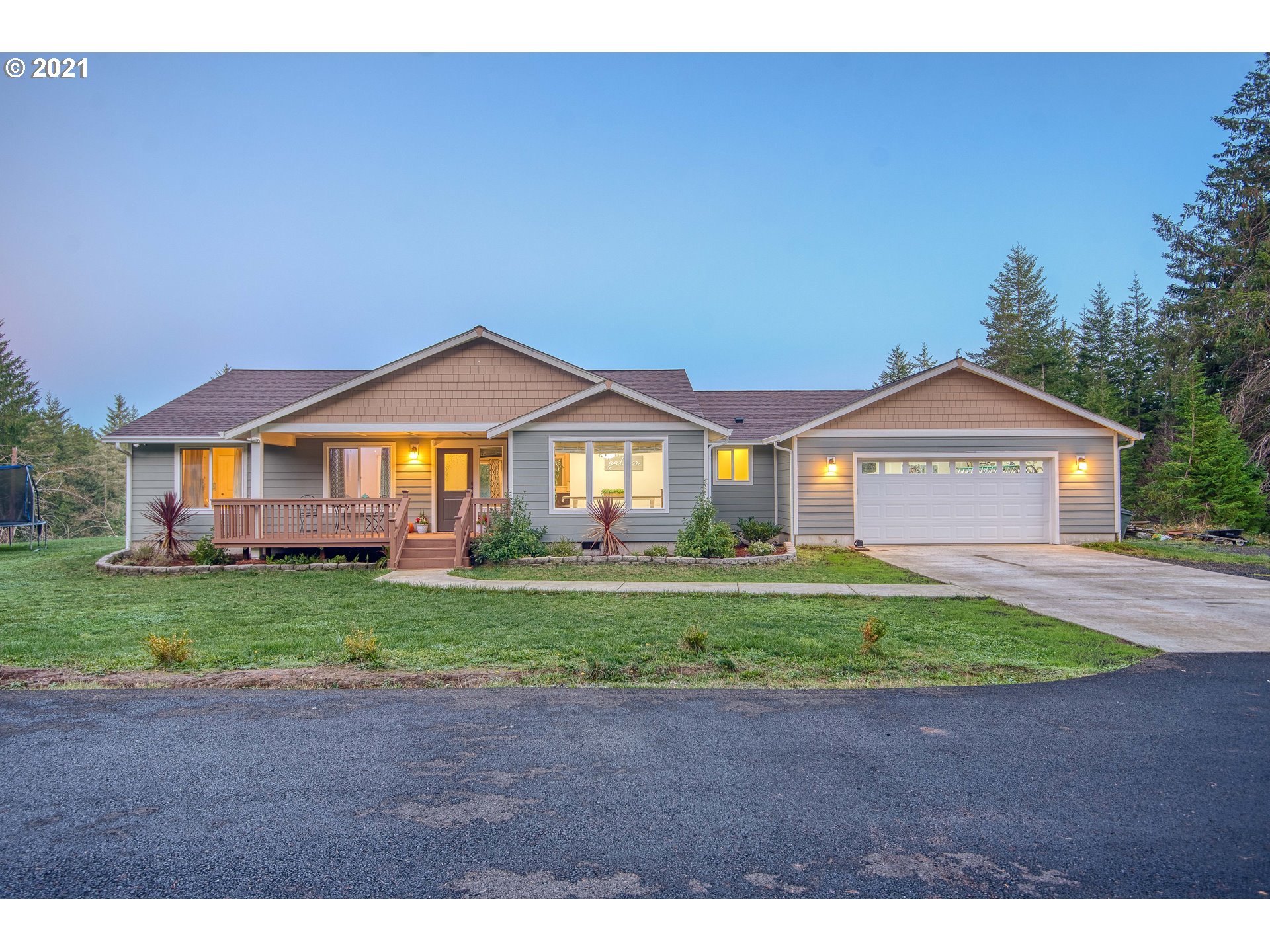 69887 Stage Road North Bend, OR 97459 - Photo 1 of 31 Gallery Image 1