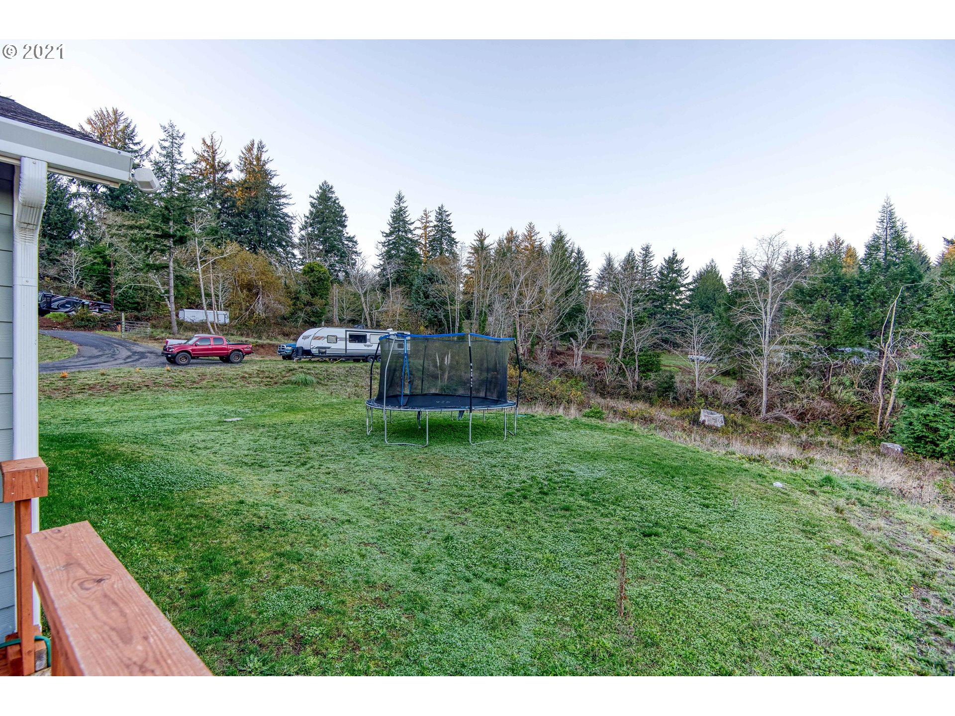69887 Stage Road North Bend, OR 97459 - Photo 25 of 31 Gallery Image 25
