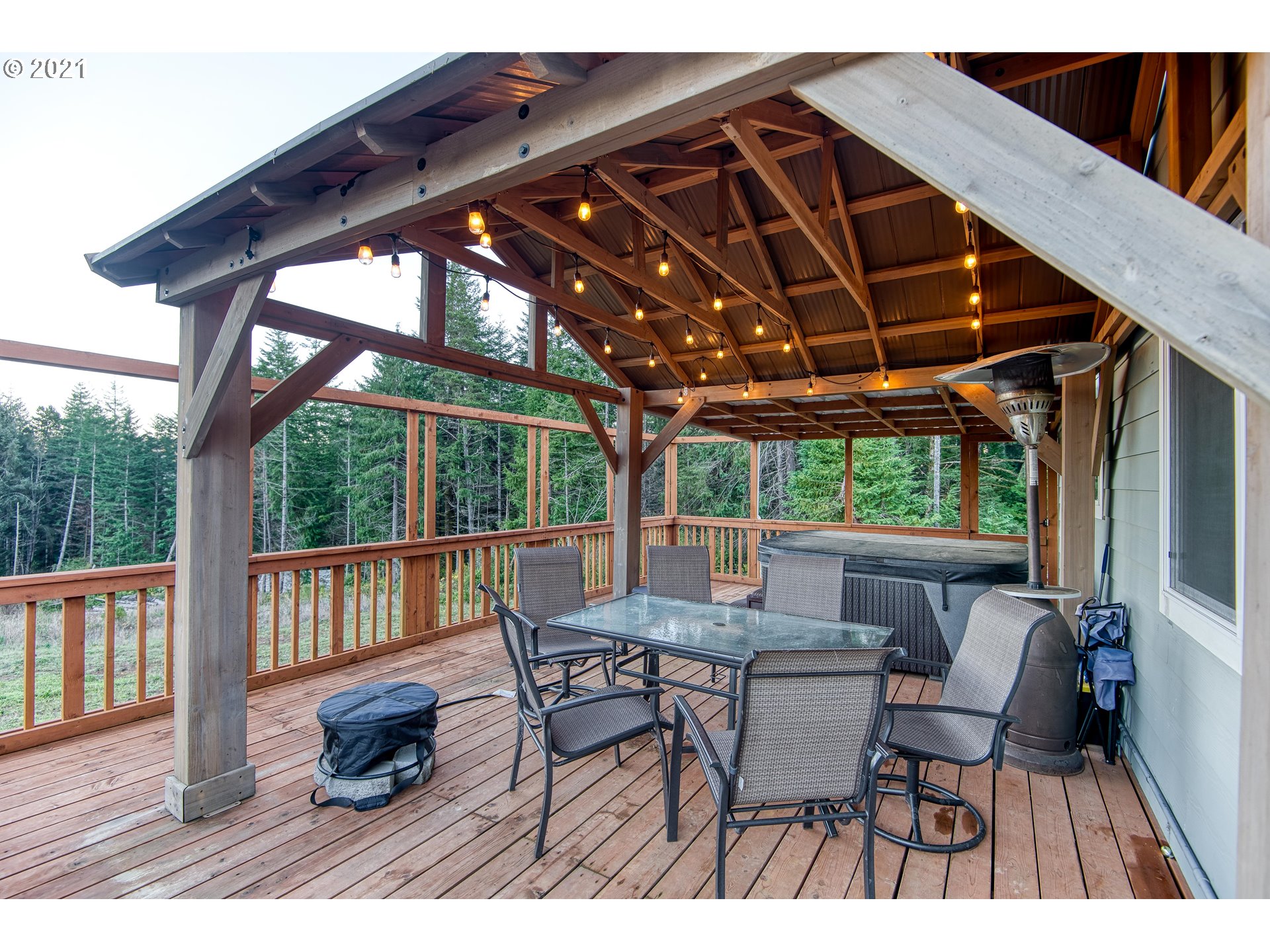 69887 Stage Road North Bend, OR 97459 - Photo 27 of 31 Gallery Image 27