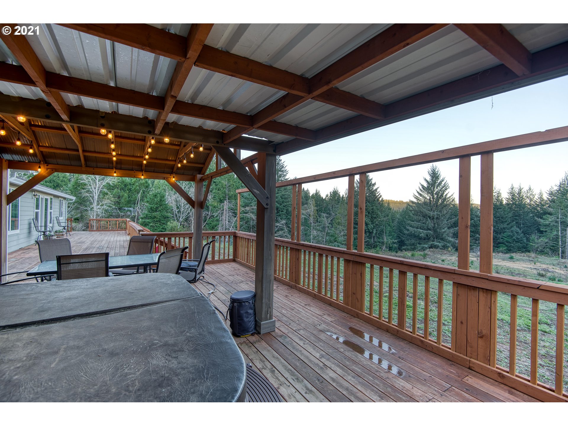 69887 Stage Road North Bend, OR 97459 - Photo 28 of 31 Gallery Image 28