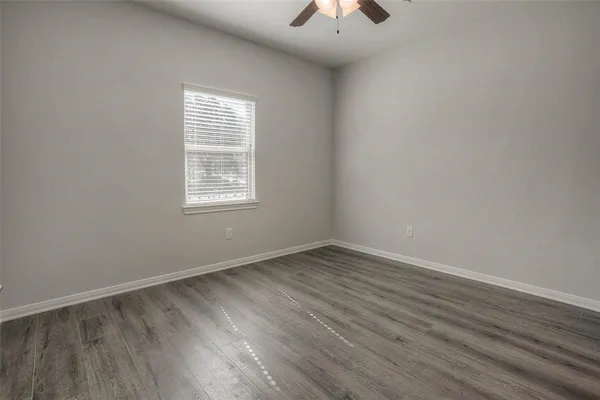 $2,200 | 1419 Avenue North, Unit 2, Huntsville, TX 77340