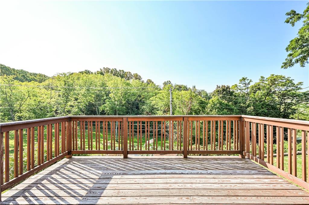 180 Rustic Drive Irwin, PA 15642 - Photo 13 of 49 Gallery Image 13