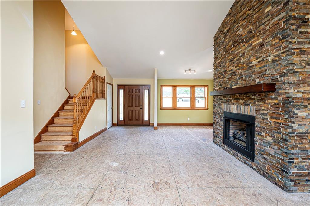 180 Rustic Drive Irwin, PA 15642 - Photo 18 of 49 Gallery Image 18