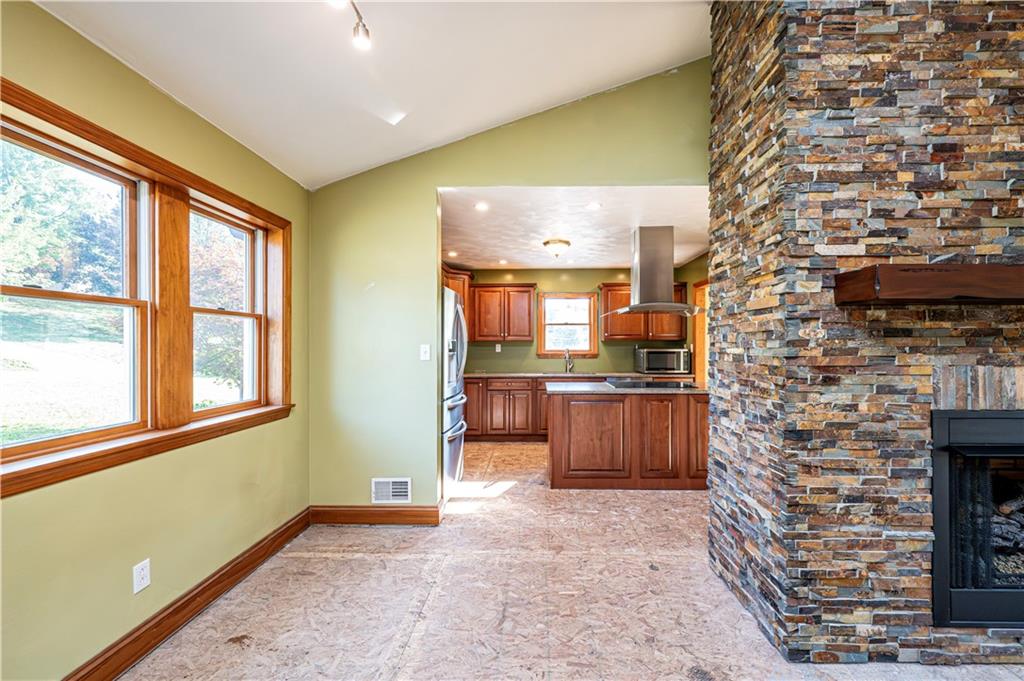 180 Rustic Drive Irwin, PA 15642 - Photo 22 of 49 Gallery Image 22