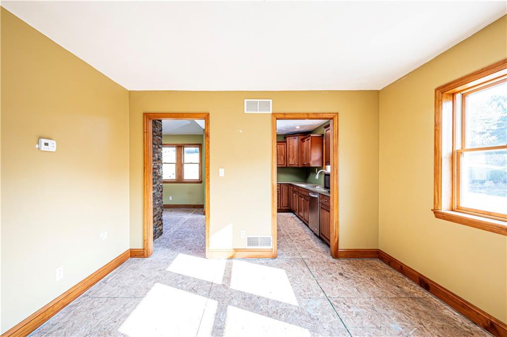 180 Rustic Drive Irwin, PA 15642 - Photo 29 of 49 Gallery Image 29