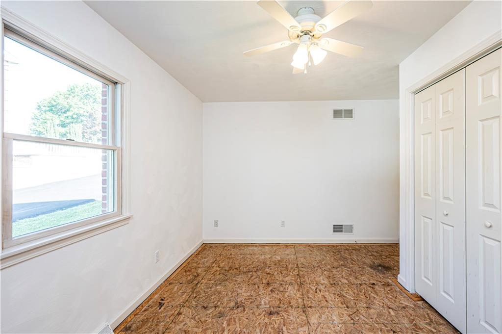 180 Rustic Drive Irwin, PA 15642 - Photo 35 of 49 Gallery Image 35