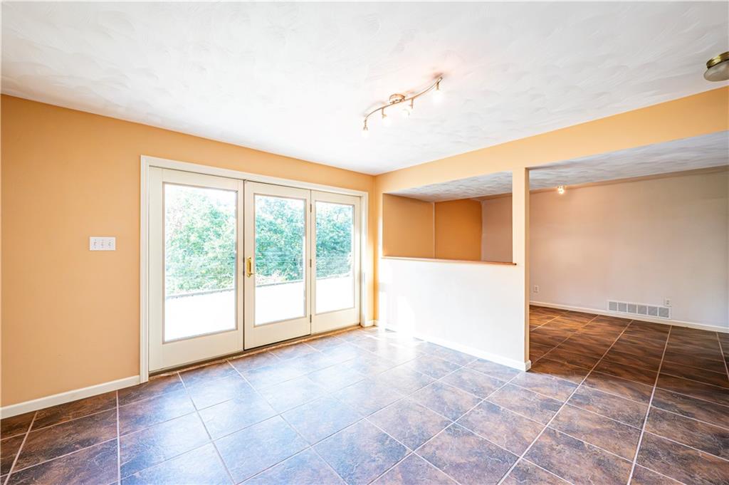 180 Rustic Drive Irwin, PA 15642 - Photo 46 of 49 Gallery Image 46