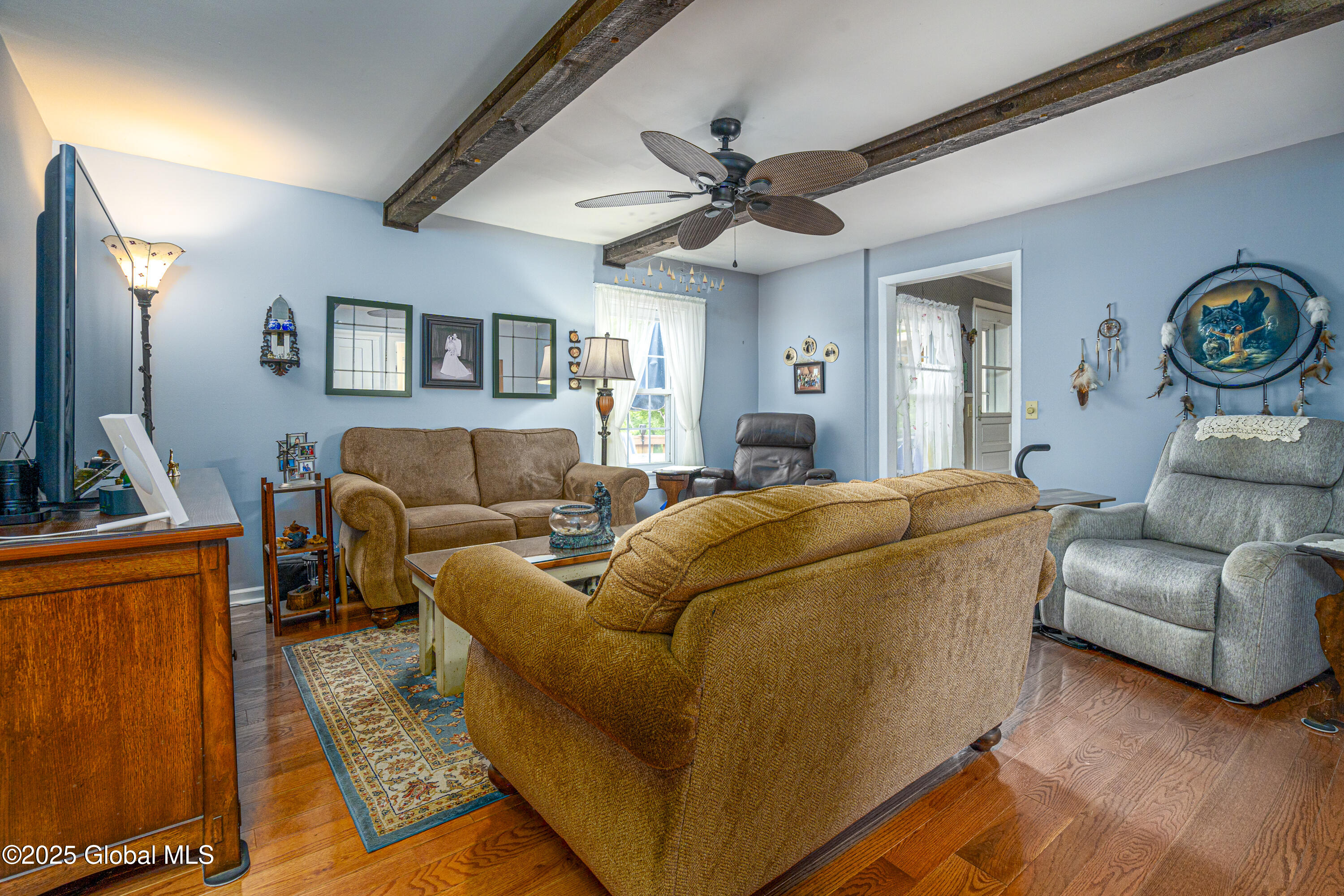 321 Miller Road Argyle, NY 12809 - Photo 18 of 46 Livingroom