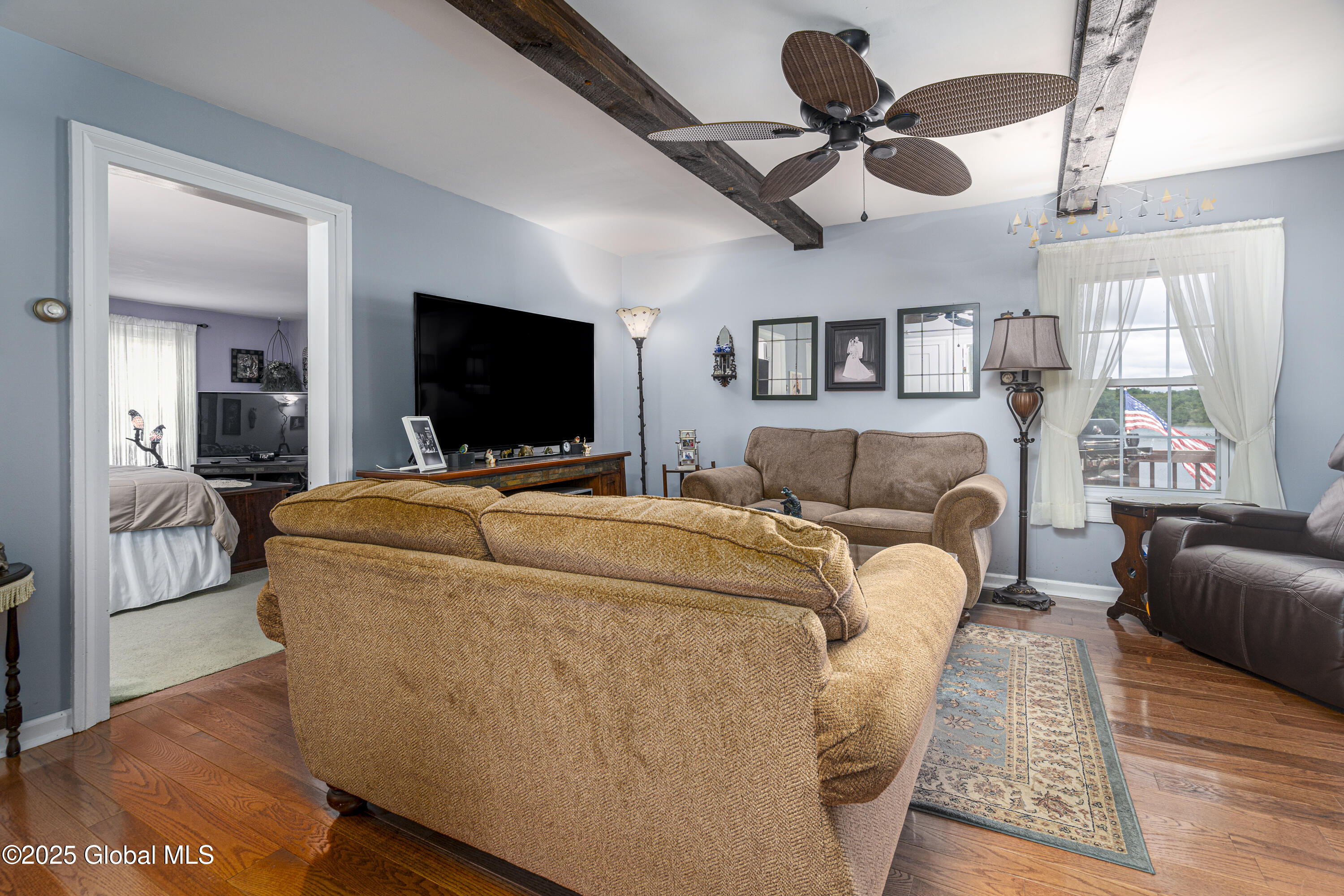 321 Miller Road Argyle, NY 12809 - Photo 20 of 46 Livingroom