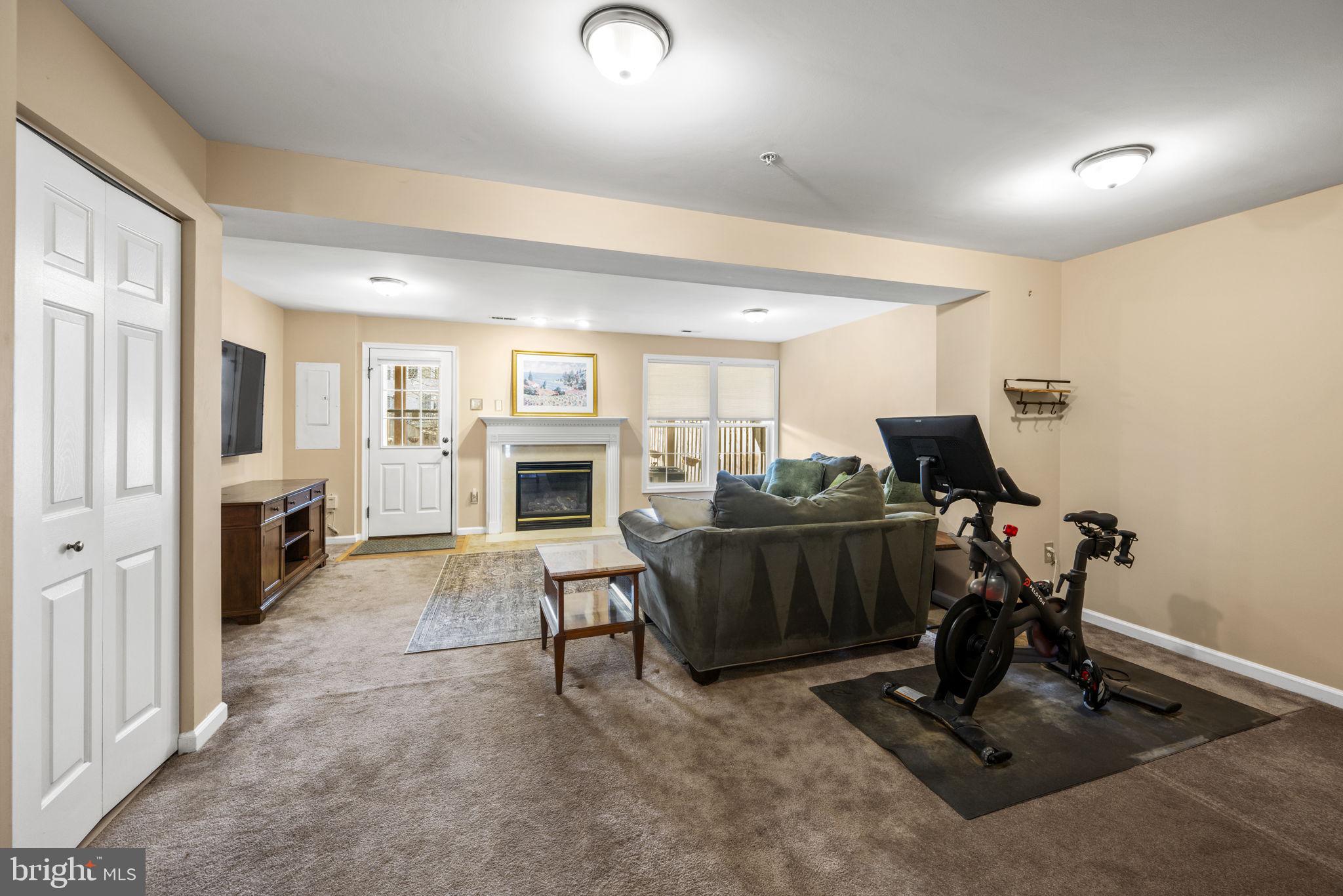 4616 Ripley Manor Terrace Olney, MD 20832 - Photo 3 of 39 Gallery Image 3