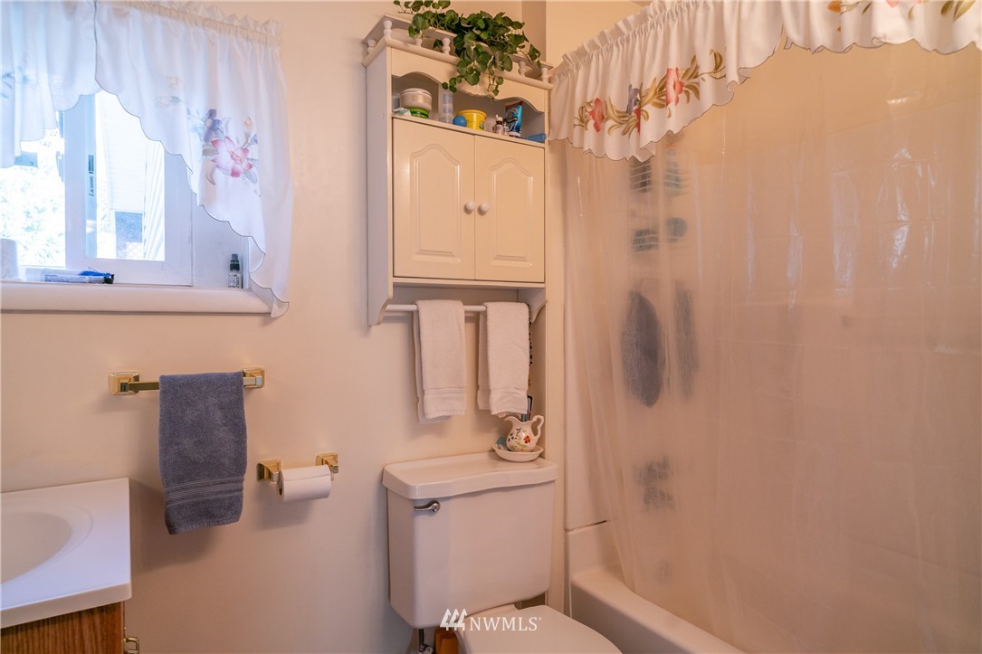 11290 Entiat River Road Entiat, WA 98822 - Photo 13 of 39 Gallery Image 13