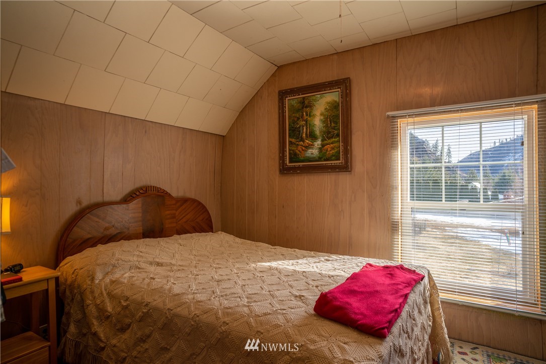 11290 Entiat River Road Entiat, WA 98822 - Photo 17 of 39 Gallery Image 17