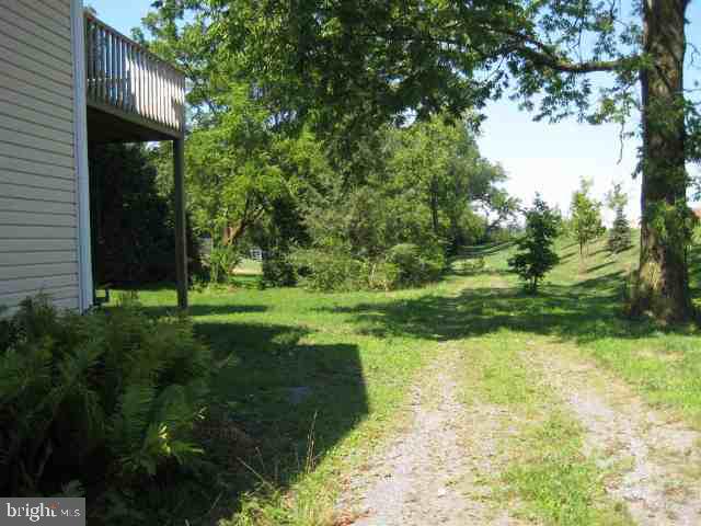 319 York Road Carlisle, PA 17013 - Photo 3 of 4 Gallery Image 3