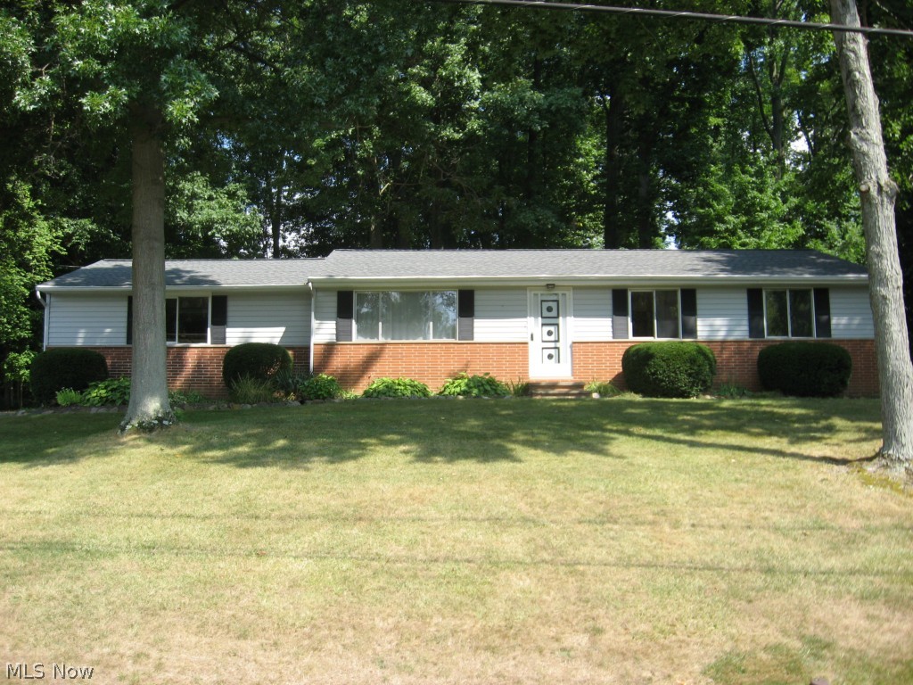 207 Spring Creek Road Northfield, OH 44067 - Photo 1 of 25