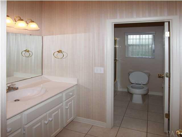 835 Copper Ridge Drive Cantonment, FL 32533 - Photo 15 of 17 Gallery Image 15