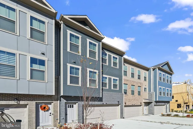 $5,928 | 6244 Folly Lane, Alexandria, VA 22315