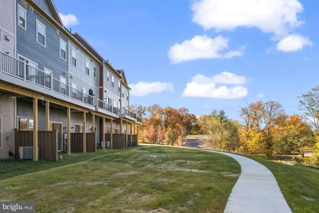 $5,928 | 6244 Folly Lane, Alexandria, VA 22315