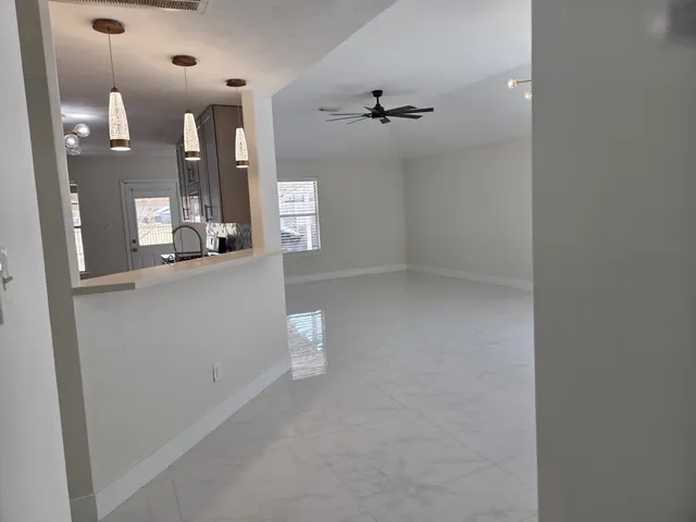 $2,100 | 7019 Brody Lane, Houston, TX 77083