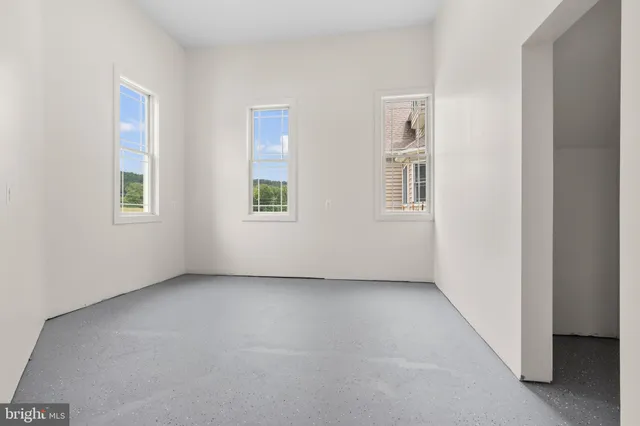 $1,899,000 | 37016 Longmoor Farm Lane, Purcellville, VA 20132