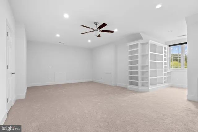 $1,899,000 | 37016 Longmoor Farm Lane, Purcellville, VA 20132