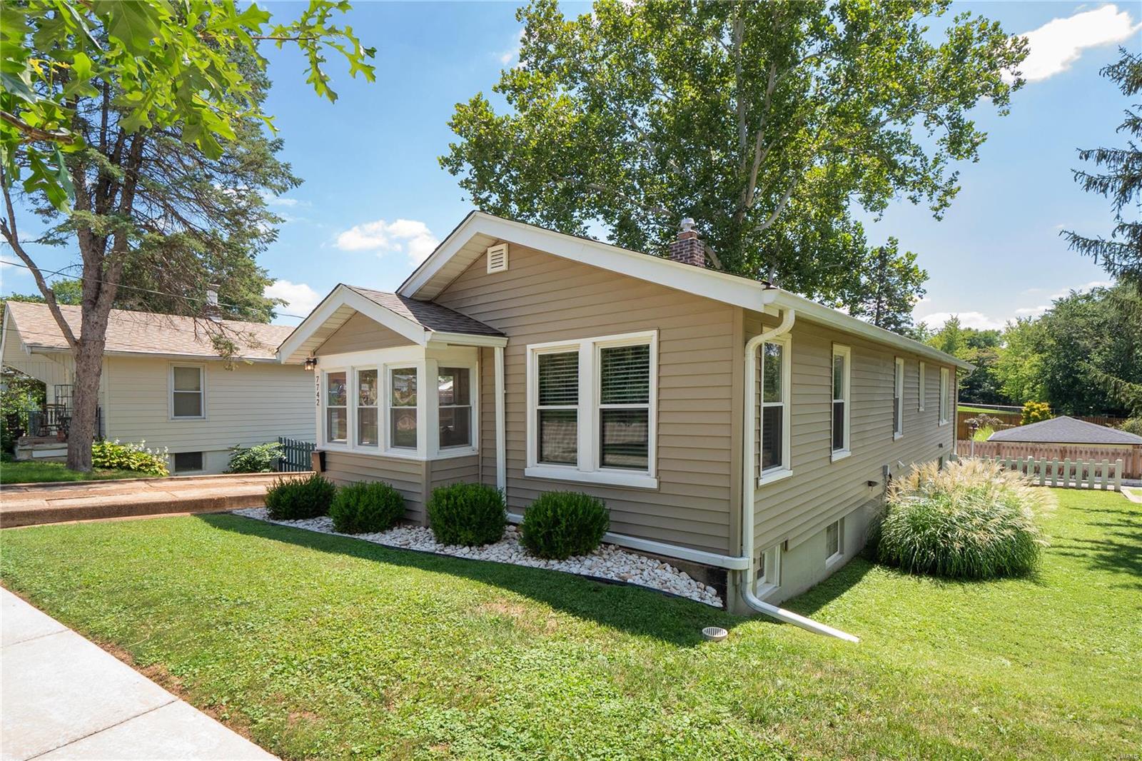7742 Rannells Avenue St. Louis, MO 63143 - Photo 2 of 29 Gallery Image 2