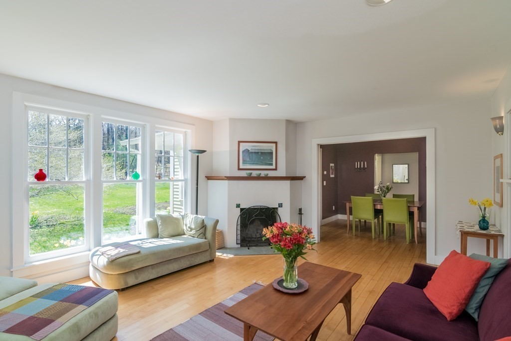 17 Enfield Road Pelham, MA 01002 - Photo 5 of 38