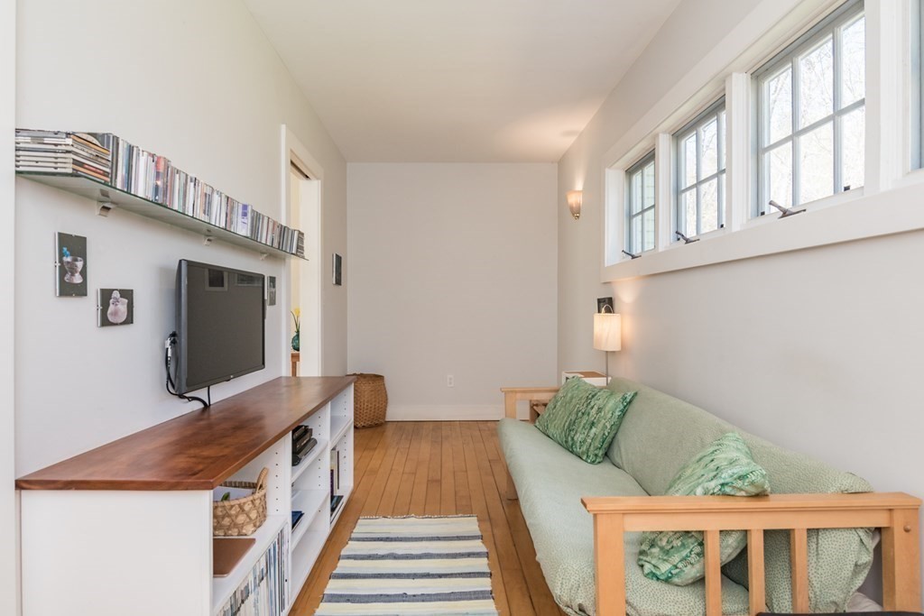 17 Enfield Road Pelham, MA 01002 - Photo 8 of 38