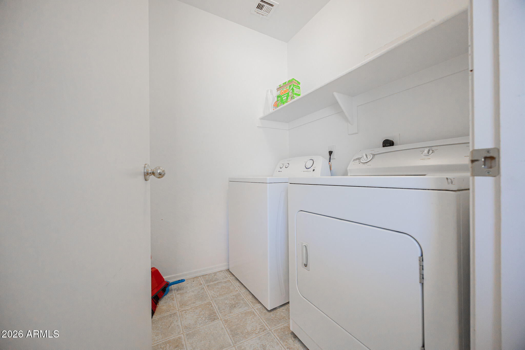 4018 West Fremont Rd. Phoenix, AZ 85041 - Photo 25 of 29 B33A0655