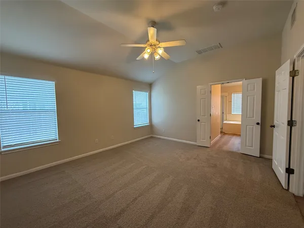 $1,995 | 125 Ashwood South, Kyle, TX 78640