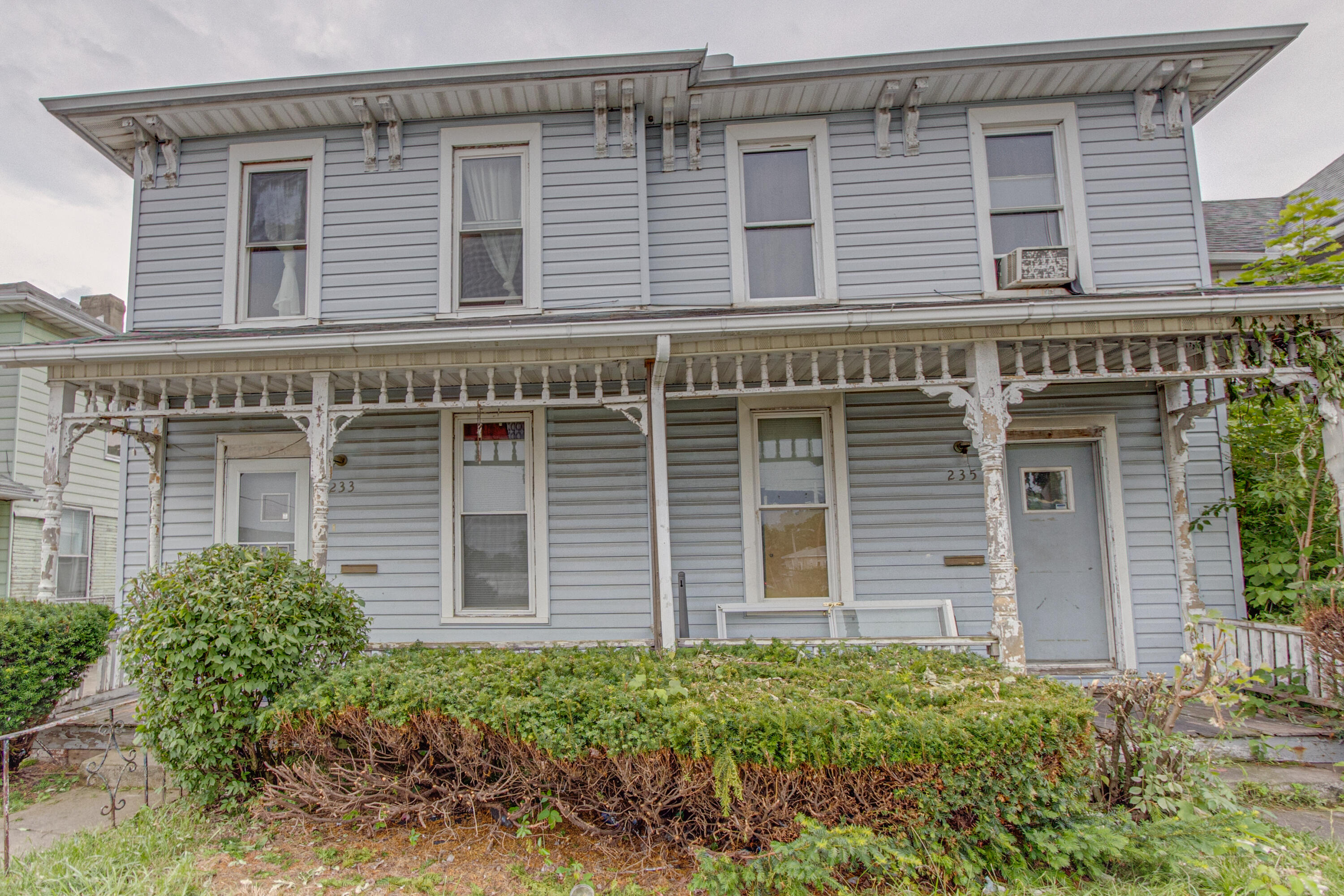 233 West Clark Street Springfield, OH 45506 - Photo 3 of 30