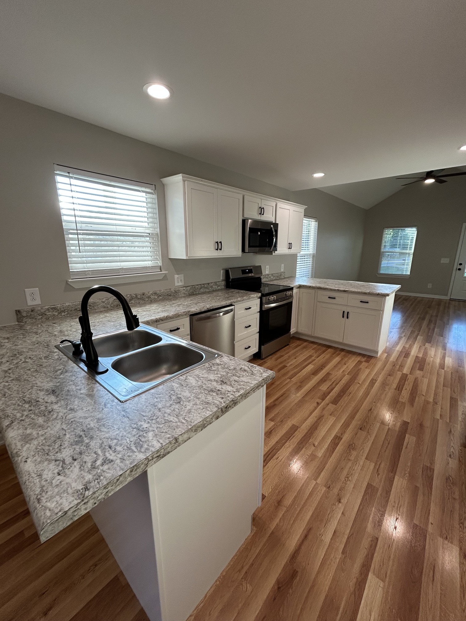 306 Church Street Portland, TN 37148 - Photo 10 of 28