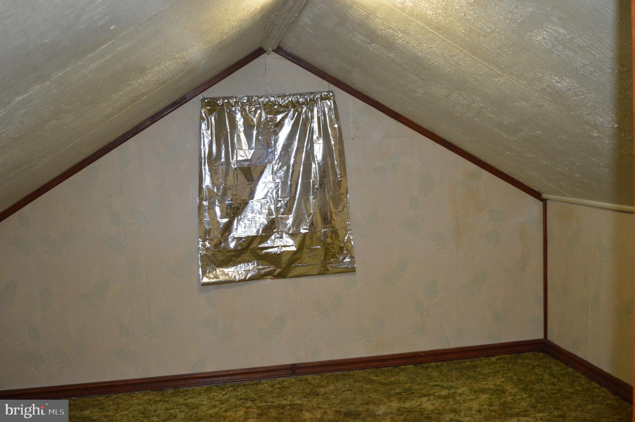 486 Welltown Road Winchester, VA 22603 - Photo 21 of 36 Attic Bedroom