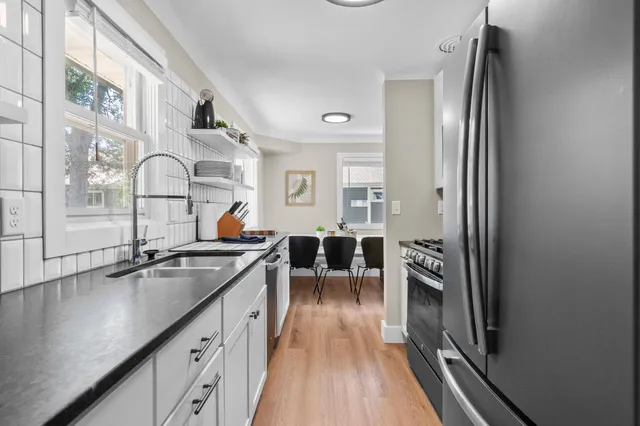 $1,100,000 | 2503 South Le Homme Dieu Drive Northeast, Alexandria, MN 56308