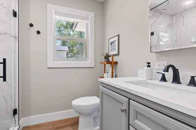 $1,100,000 | 2503 South Le Homme Dieu Drive Northeast, Alexandria, MN 56308