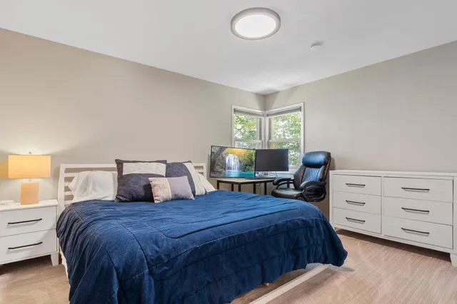 $1,100,000 | 2503 South Le Homme Dieu Drive Northeast, Alexandria, MN 56308