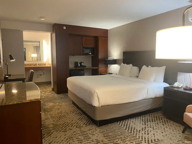 $47,900 | 52890 State Highway 933, Unit 165, South Bend, IN 46637