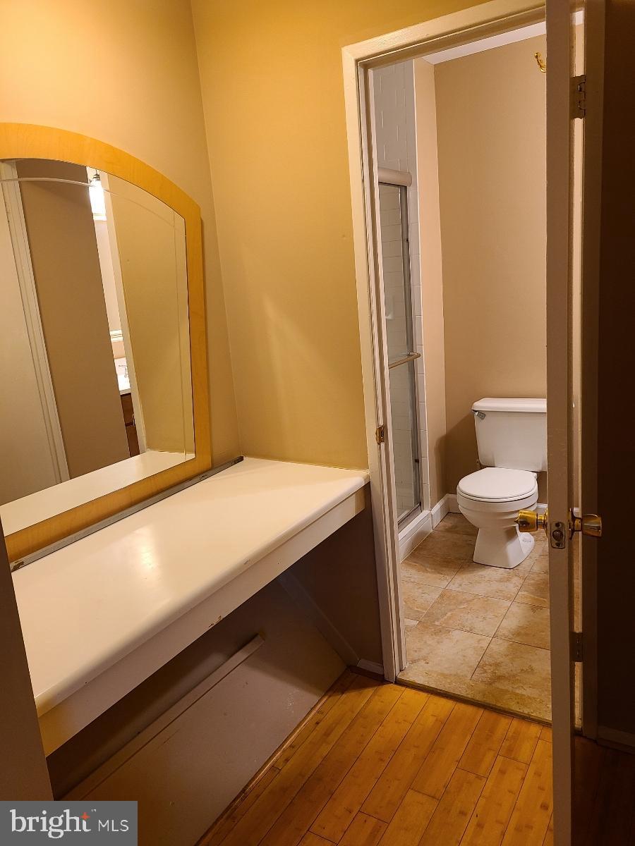10410 Faulkner Ridge Circle, Unit 36 Columbia, MD 21044 - Photo 16 of 23 Master Bathroom
