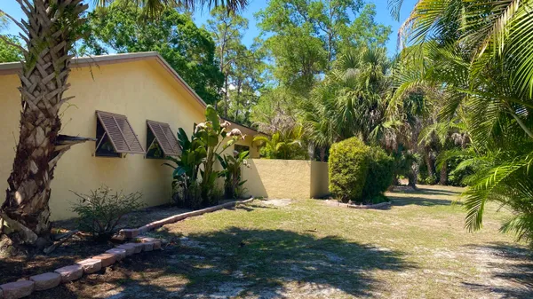 $925,000 | 12143 174th Court North, Jupiter Farms, FL 33478