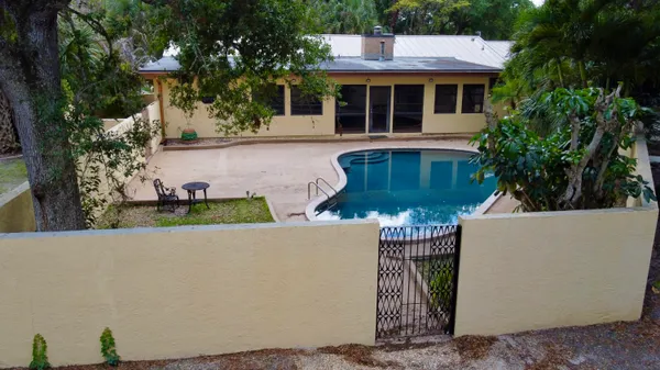 front view of house with a yard
